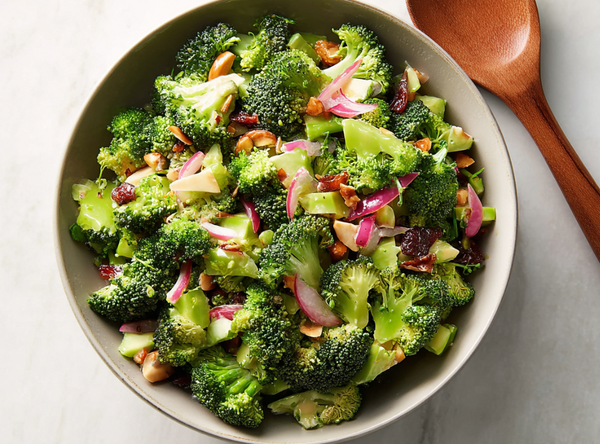 Broccoli salade met appel - recept van The Spice Club